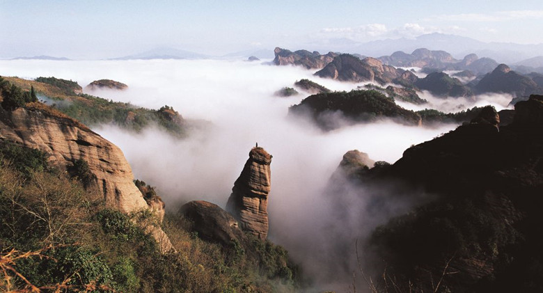 冠豸山+神秘土楼群三天高铁纯玩团